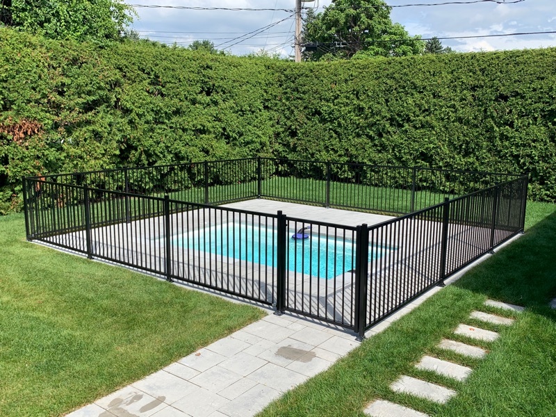 Cloture Moderne simple main avec porte