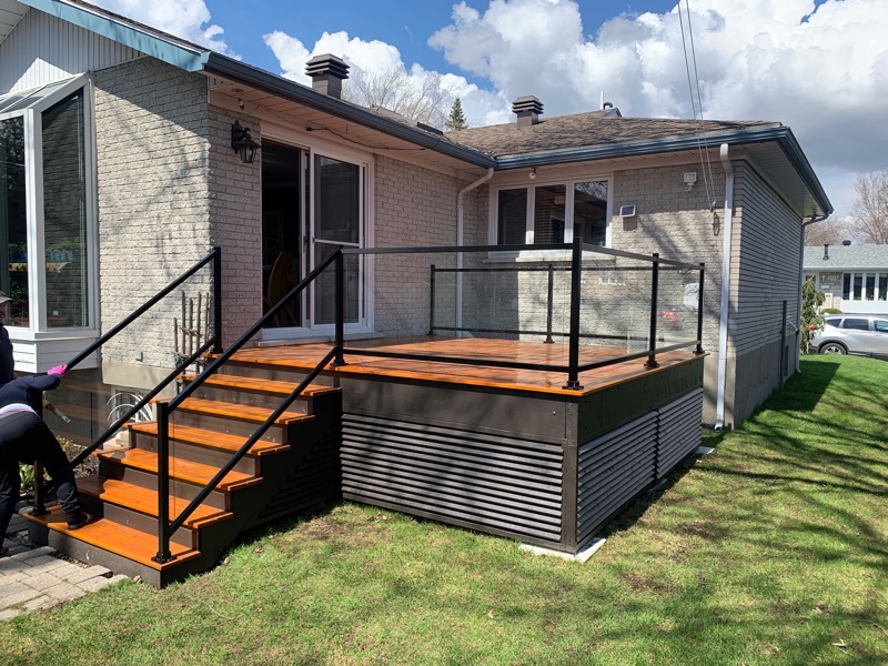 Simple main Moderne Verre 6mm Trempe clair