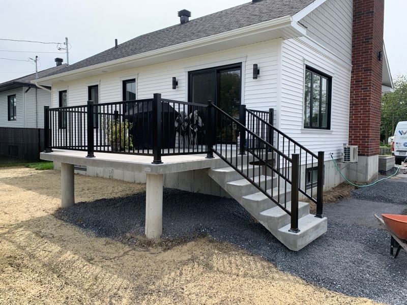 Simple main Moderne noir